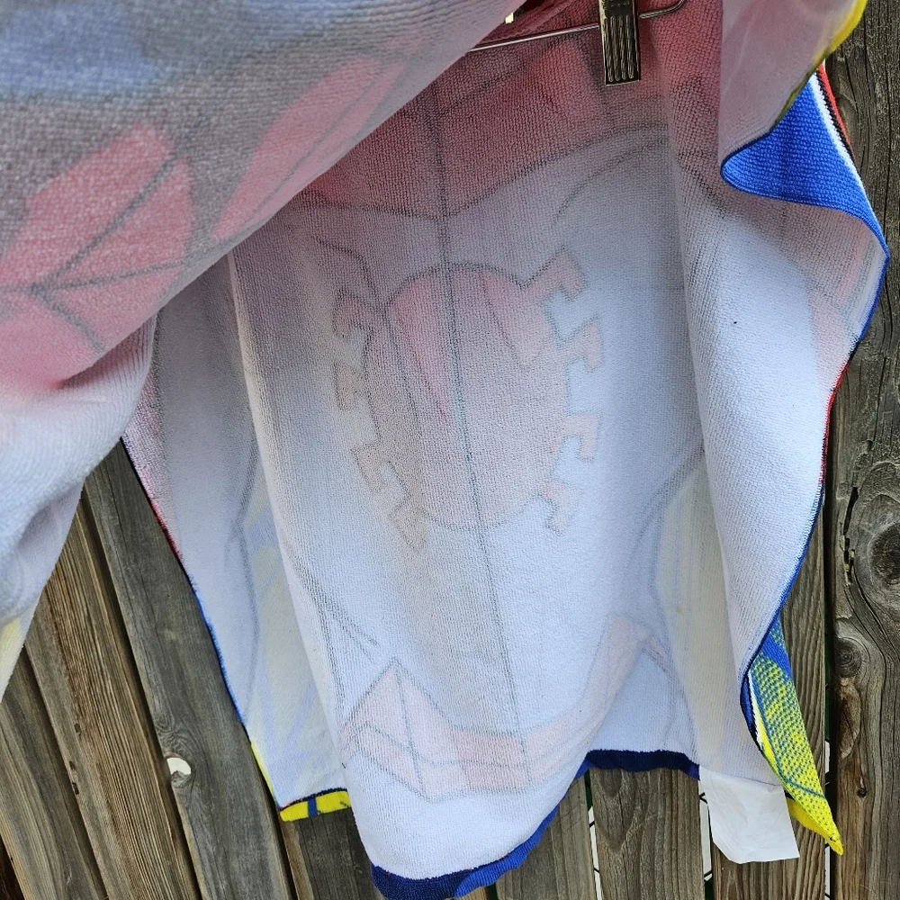 Marvel Red And Blue Superhero bathrobe One Size - Picture 10 of 11